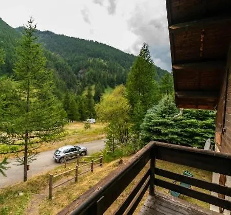 Vue Montagne Nature A Queyras
